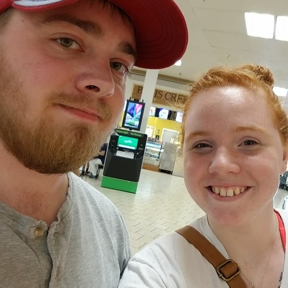 Meet your Posher, Emily - Picture 1 of 1